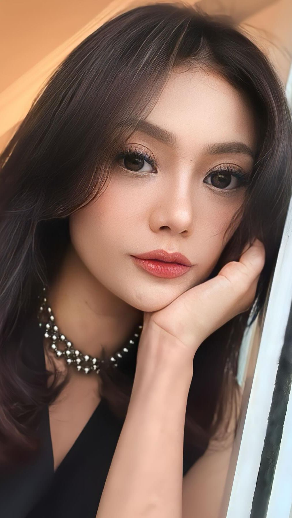 Fizzabella juga mengungkapkan jika dirinya tak ingin aji mumpung dari adanya kabar miring tersebut. Ia ingin dikenal publik berkat prestasi bukan karena sensasi semata.