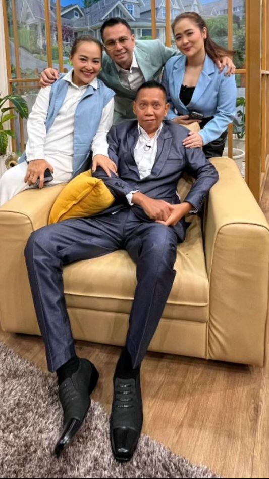 Meggy rupanya tak benar-benar vakum dari TV, ia juga sempat bermain di sebuah sketsa komedi.