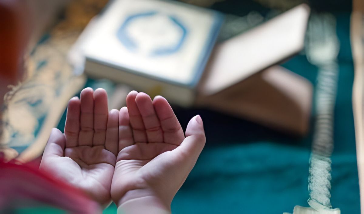 Doa Suami untuk Istri agar Makin Cinta
