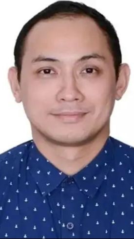 Namun Arina justru menemukan dokumen mencurigakan di tahun yang sama. Dimana ia menduga jika Tiko telah melakukan manipulasi laporan.