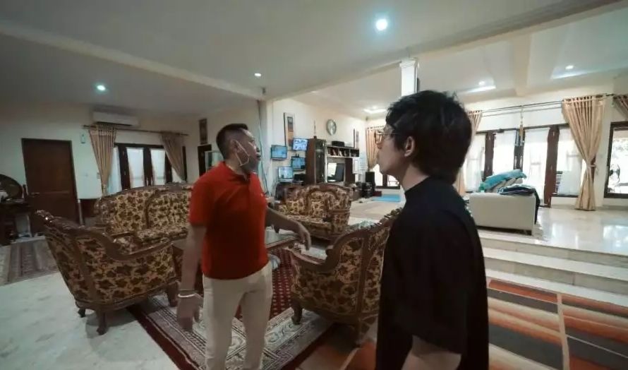 Ruang Tengah