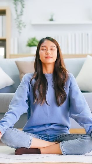 Meditasi Sambil Dengarkan Musik, Aktivitas Menenangkan untuk Healing Akhir Pekan