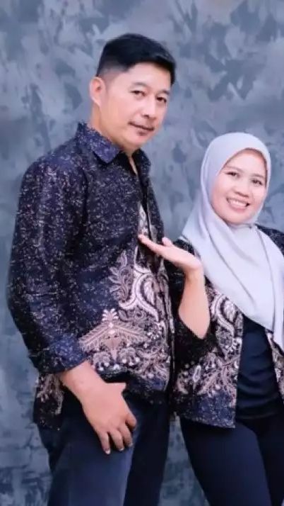 Bahkan ada yang menyebut mirip pria Korea.