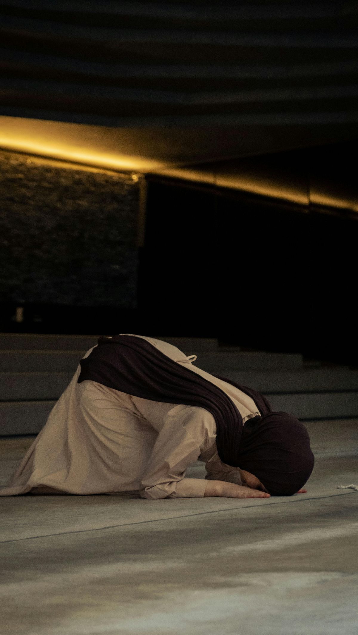 Doa Istikharah saat Dihadapkan pada Suatu Pilihan dan Petunjuk yang Diberikan Allah SWT
