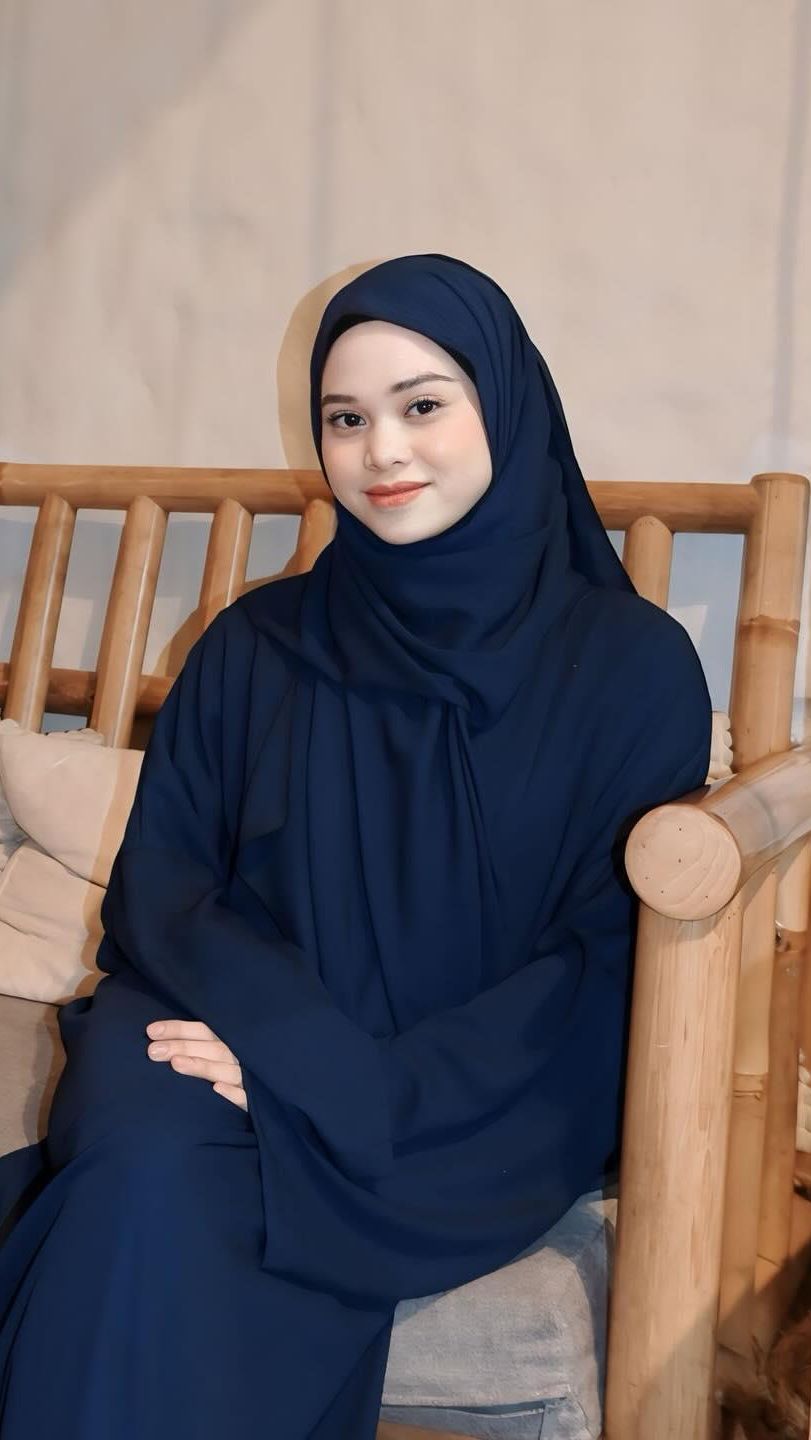 Sebelumnya Menuduh Suami Selingkuh, Kini Influencer Ini Rela Dipoligami