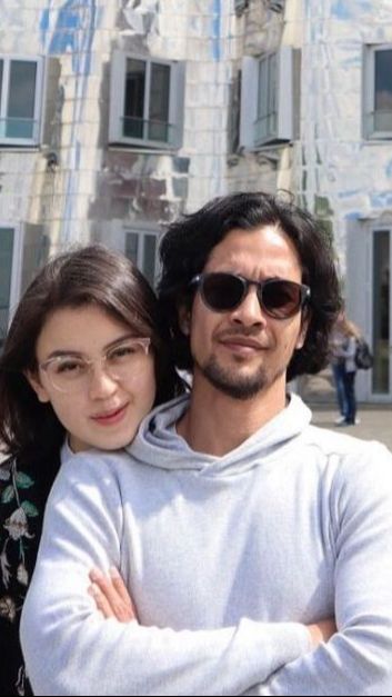 Rupanya Kimberly jatuh cinta dengan Edward karena menilainya sebagai pria yang keren dan bertanggung jawab 