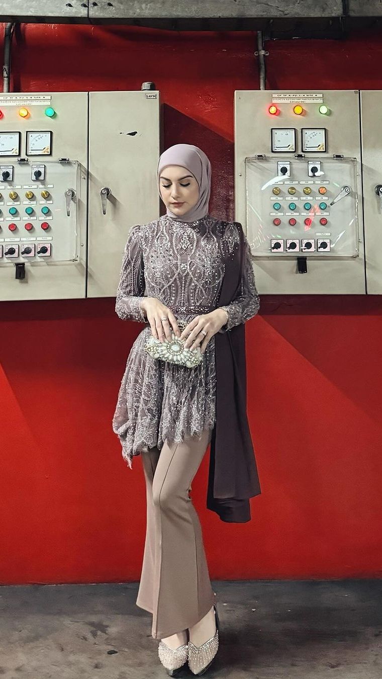 Sudah punya dua anak, Irish Bella kini tampil makin langsing.