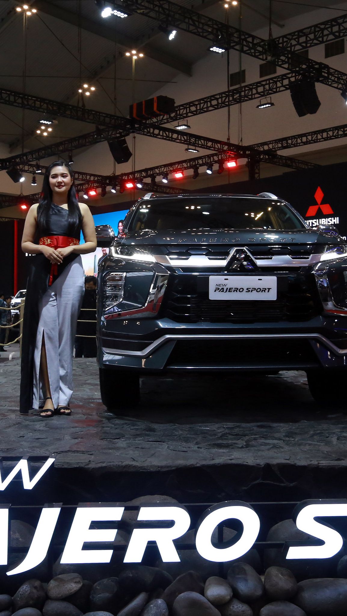 FOTO: Tampilan Gahar tapi Elegan Mitsubishi All New Triton dan New Pajero Sport