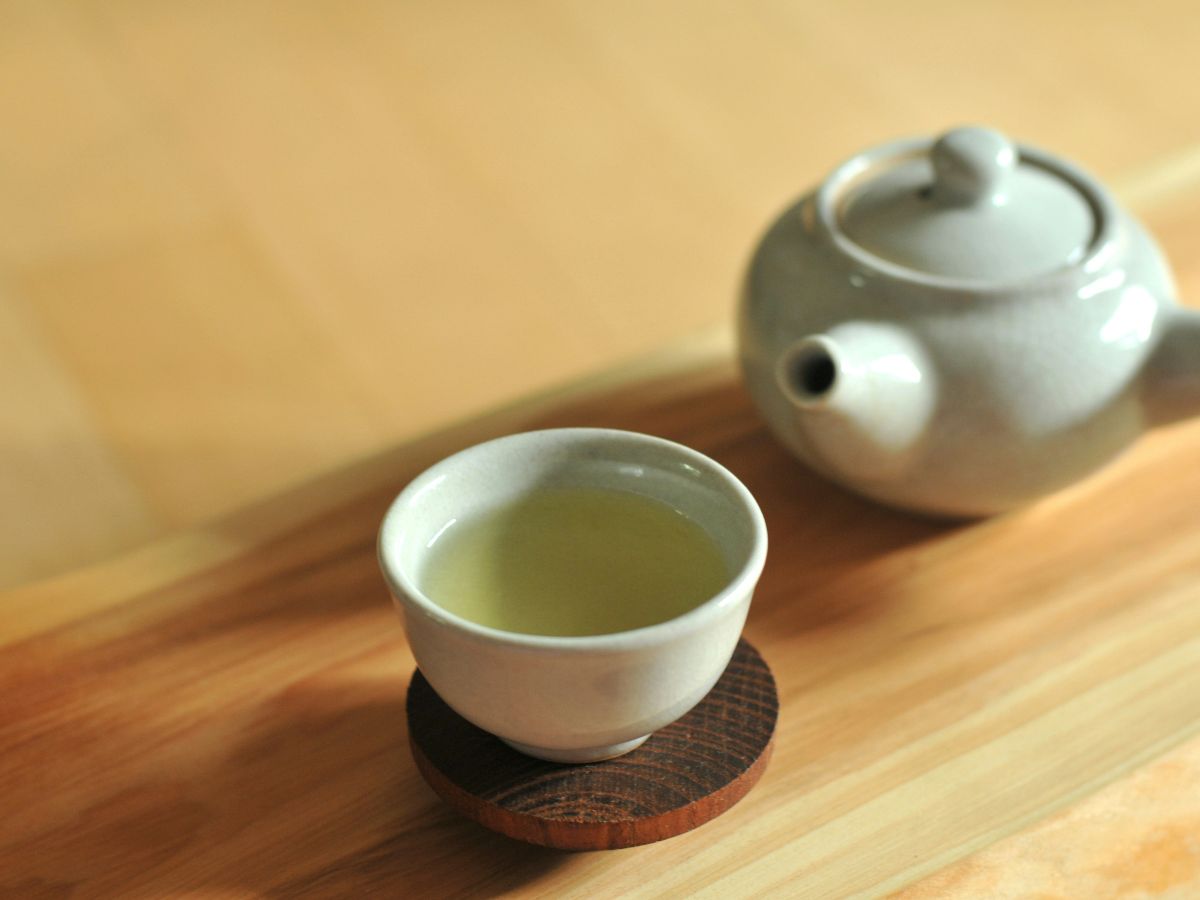 Minum Teh Hijau atau Infused Water