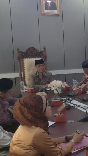 Nasib Asniani, Guru TK di Muaro Jambi Diminta Kembalikan Uang Negara Rp75 Juta karena Mengajar Sampai Usia 60 Tahun