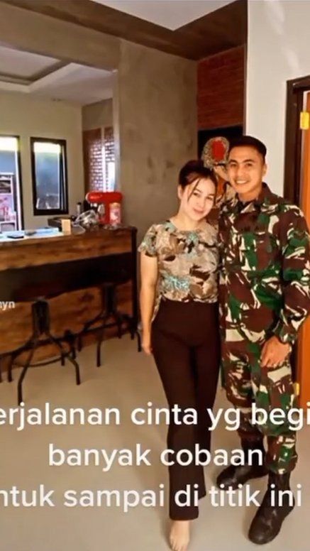 Diketahui usia pernikahan mereka hanya seumur jagung, 1,5 tahun saja. Hal ini pun semakin membuat netizen terkejut.