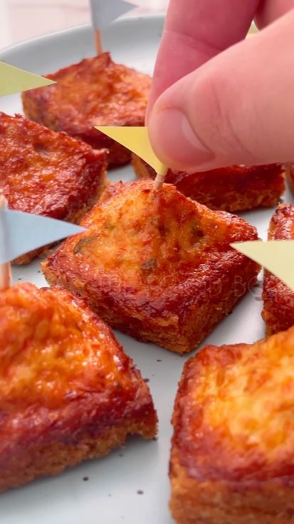 Roti Ayam Karnaval, Kreasi Unik Camilan Hand Toss Kaya Nutrisi