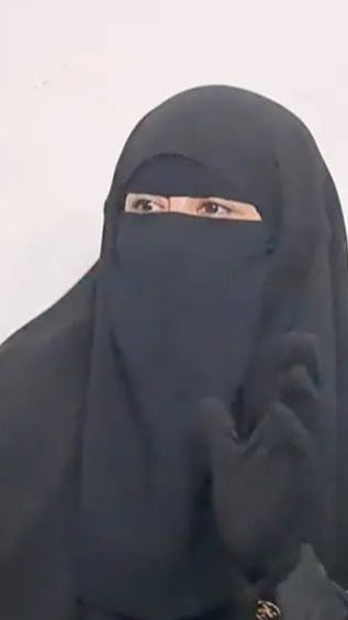 Suami Jennifer Coppen Dikremasi Tuai Pro Kontra, Umi Pipik Beri Komentar Bijak