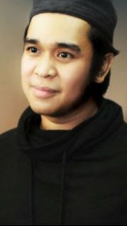 Namun sosoknya mulai dikenal publik sejak ia mengobati Olga Syahputra tahun 2014.