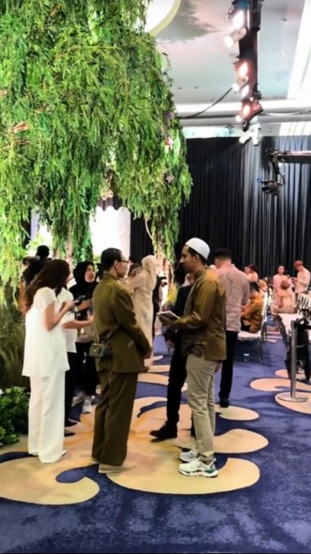 Momen Wanda Hara Ngobrol dengan Habib Jafar, Bikin Netizen Penasaran