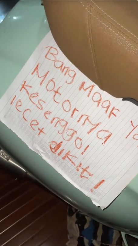 Aksi Pria Perlihatkan Motor yang Disebut Lecet Dikit Ini Berujung Plot Twist!