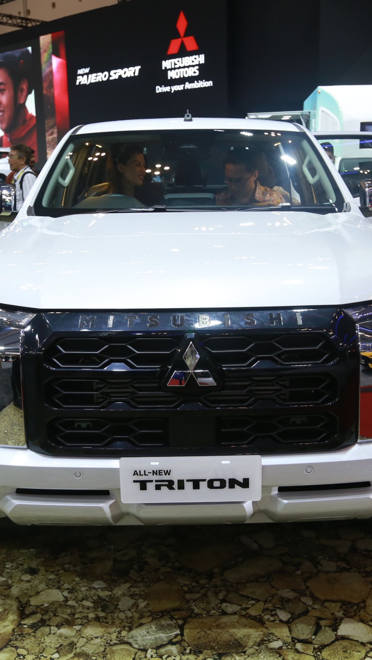 Bukan Sekadar Punya Mesin Baru, Ini Kelebihan New Mitsubishi Triton yang Bikin Makin Gahar