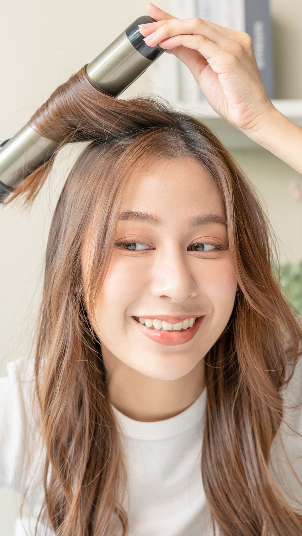 Rambut Curly dan Bouncy ala Salon Bisa Didapatkan Hanya Modal Catokan