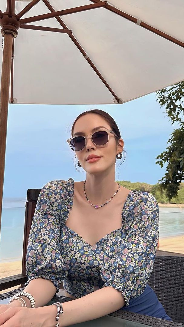 6 Potret Terbaru Cathy Sharon yang Makin Cantik bak Masih Gadis