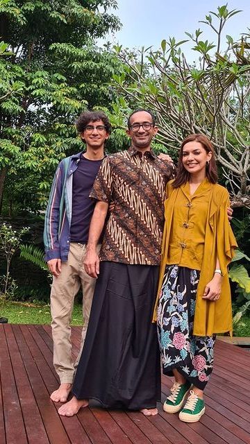 Najwa Shihab diketahui menikah dengan seorang pria keturunan Arab bernama Ibrahim Sjarief Assegaf.