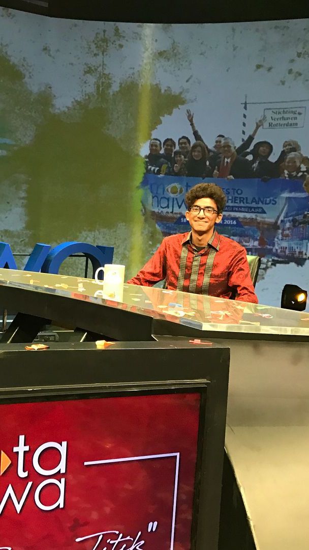 Setelah lulus, rupanya Izzat memilih berkarier sebagai karyawan swasta. Ia diketahui menjabat sebagai Brand Strategy.
