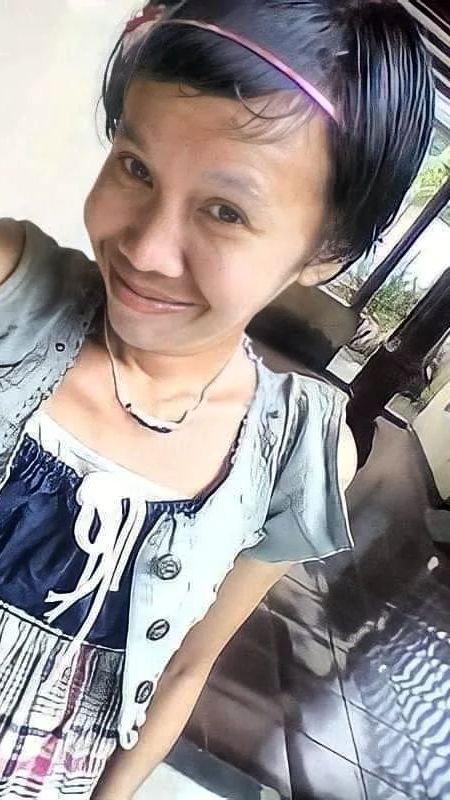 Wanita berambut pendek ini juga kerap mengedit fotonya sendiri dan hasilnya selalu sukses bikin warganet tergelitik.