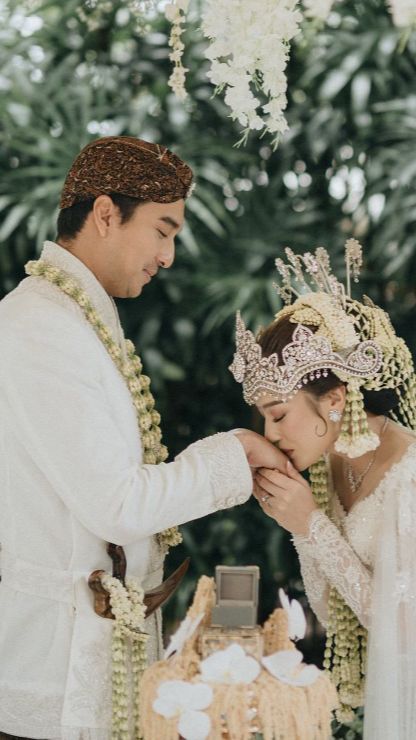 Pesona Salshabilla Adriani dan Ibrahim Risyad di Hari Pernikahan, Pakai Adat Sunda