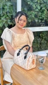 Sebelumnya, Amora juga turut hadir dalam acara pertunangan Thariq Halilintar dan Aaliyah Massaid.