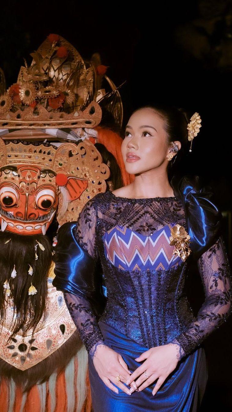 Pada2013, Yura mencoba peruntungannya kembali dengan mengikuti audisi The Voice Indonesia.