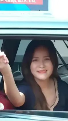 Jessica Kumala Wongso akhirnya mendapat remisi dan pembebasan bersyarat dari kasus kopi sianida setelah menjalani 8 tahun masa hukuman dari 20 tahun vonis yang dijatuhkan hakim.