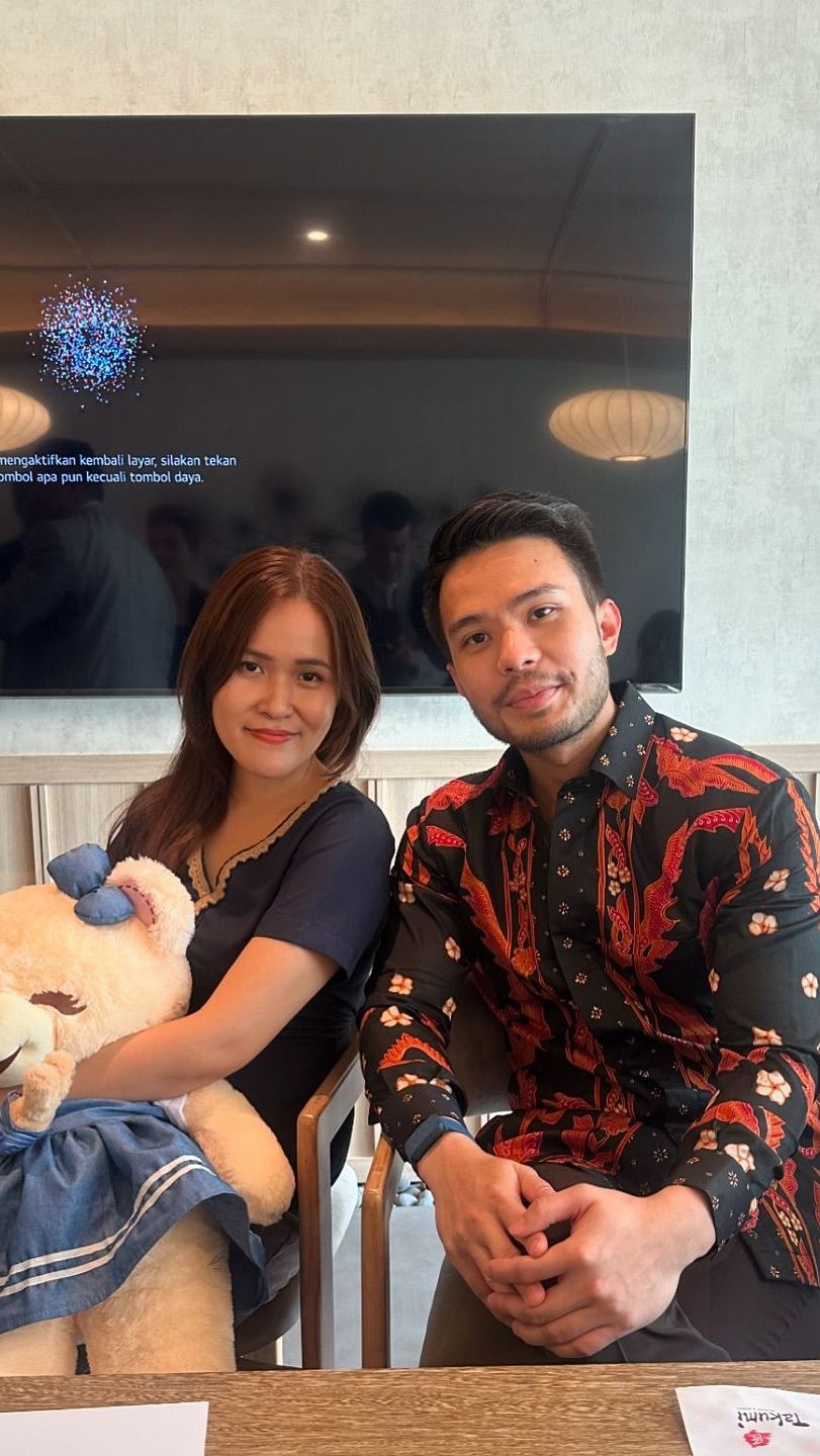 Yakup Hasibuan pun tampak memberikan update terkait pembebasan bersyarat Jessica. Ia pun tampak mengucap syukur atas bebasnya Jessica.