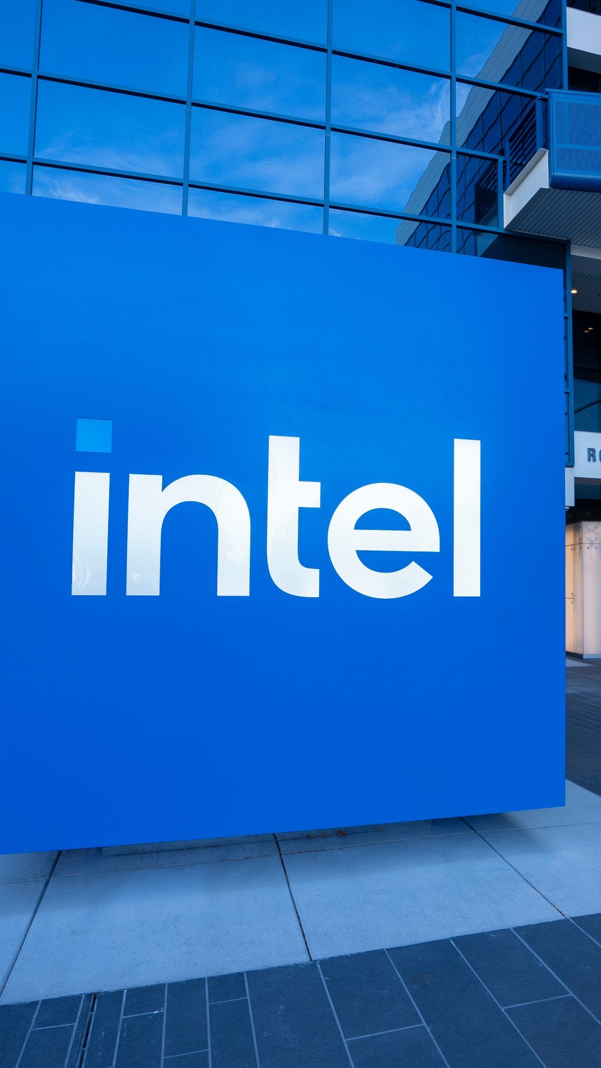 Biang Kerok Intel PHK Besar-Besaran 15.000 Karyawan