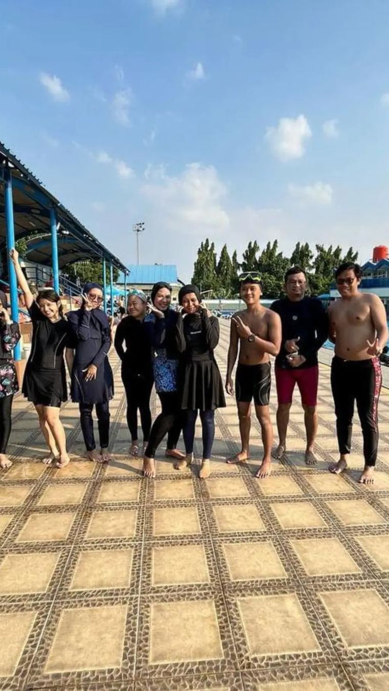 Seru-seruan Renang Bareng Jakarta Swim Community