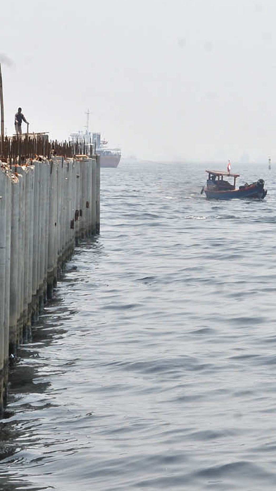 Tanggul Laut Raksasa Tunggu Investor, AHY: APBN Tidak Cukup