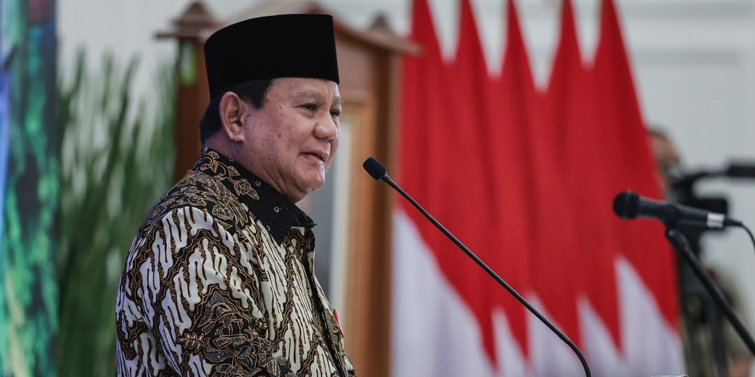 Momen Prabowo Penuh Hormat ke Menteri Senior Ini, Tidak Sungkan Ucap Maaf Baru Bisa Berkunjung