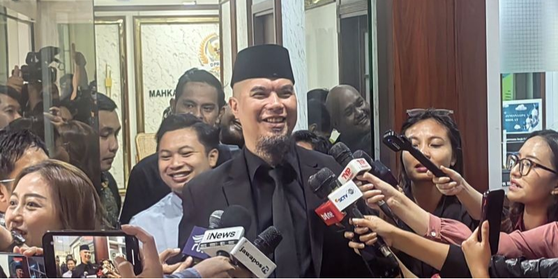 Ketika Jenderal Mantan Wakapolri Menohok Beri Nasihat sampai Melirik Tajam Bikin Ahmad Dhani Terdiam di MKD DPR