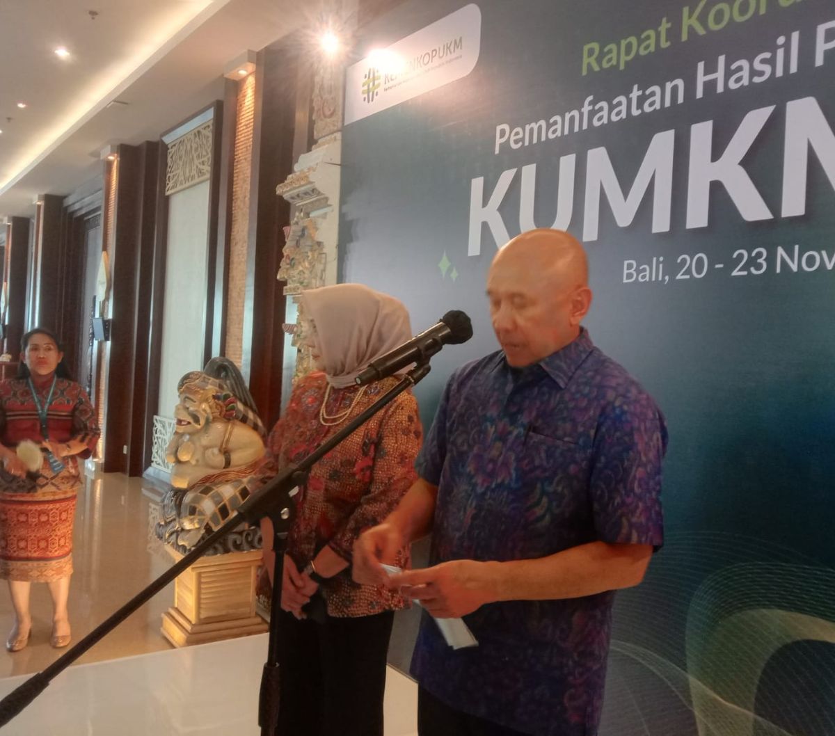 Platform Digital Baru China Bikin Khawatir, Menteri Teten Minta Presiden Tak Izinkan Masuk ke Indonesia