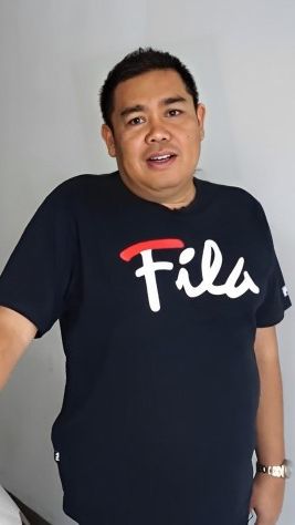 Salut! Pengusaha Ini Rela Rugi Puluhan Juta Setiap Harinya Agar Karyawan Bisa Sholat Tepat Waktu