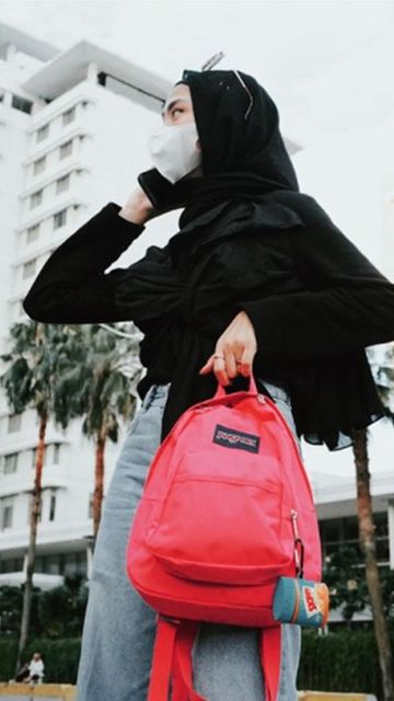 20. Backpack, Tas Ransel yang Berukuran Besar