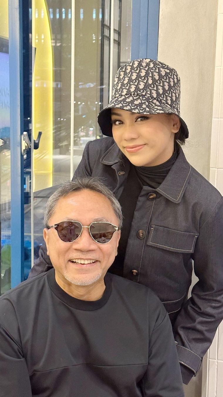 Saat ini, Ia memiliki 2 putri bernama Kaleela Aisyah dan Kaisara Alisha.