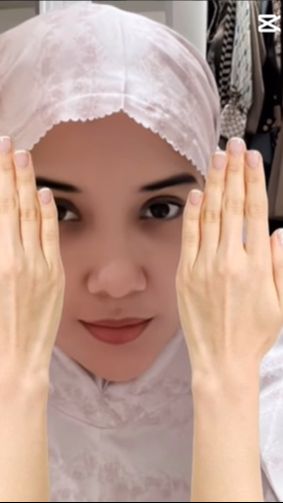 Tentu saja aksi istri Irwansyah tersebut menjadi hiburan tersendiri bagi netizen