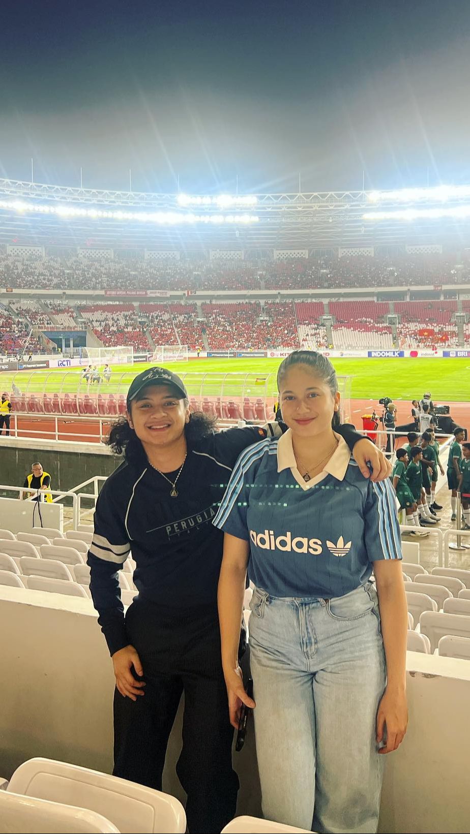 Tampaknya Bastian dan Sitha sudah yakin ingin menikah di usia mereka yang terbilang cukup muda