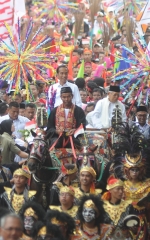 Pawai Karnaval Bersatu, Jokowi-Ma'ruf Sapa Warga Tangerang