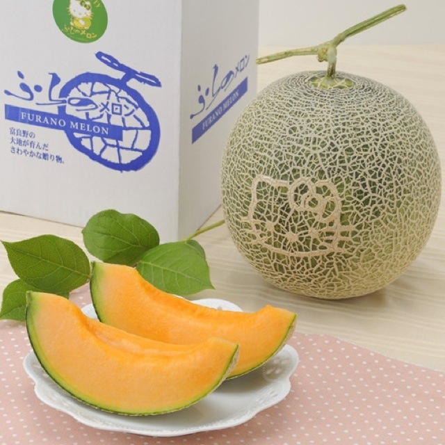 melon hello kitty