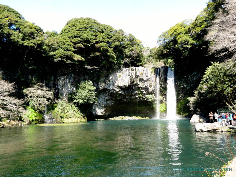 cheonjiyeon jeju korea selatan