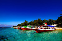 kesibukan kota di pulau tropis gili gili