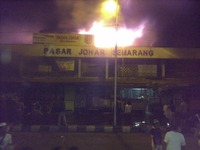 semarang terbakar