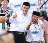 andi amran sulaiman saat launching santri tani milenial di tasikmalaya