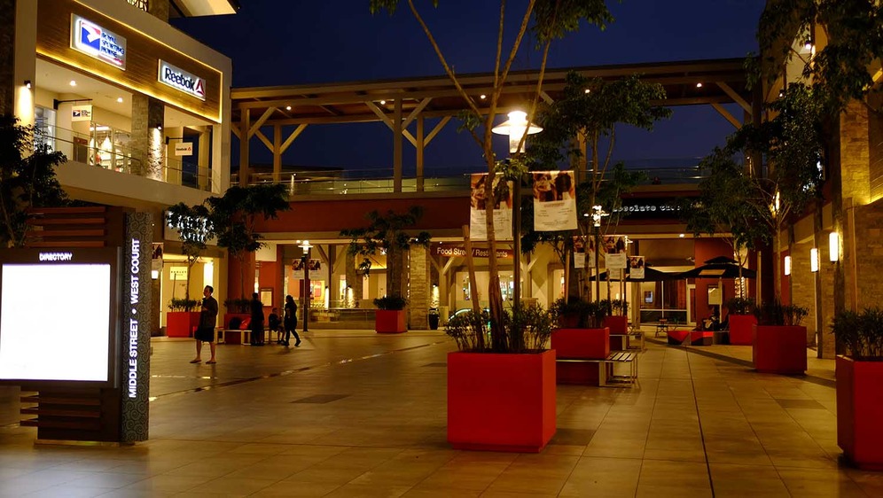 Menikmati Wisata Genting Highlands di Malaysia Menikmati Wisata Genting Highlands di Malaysia