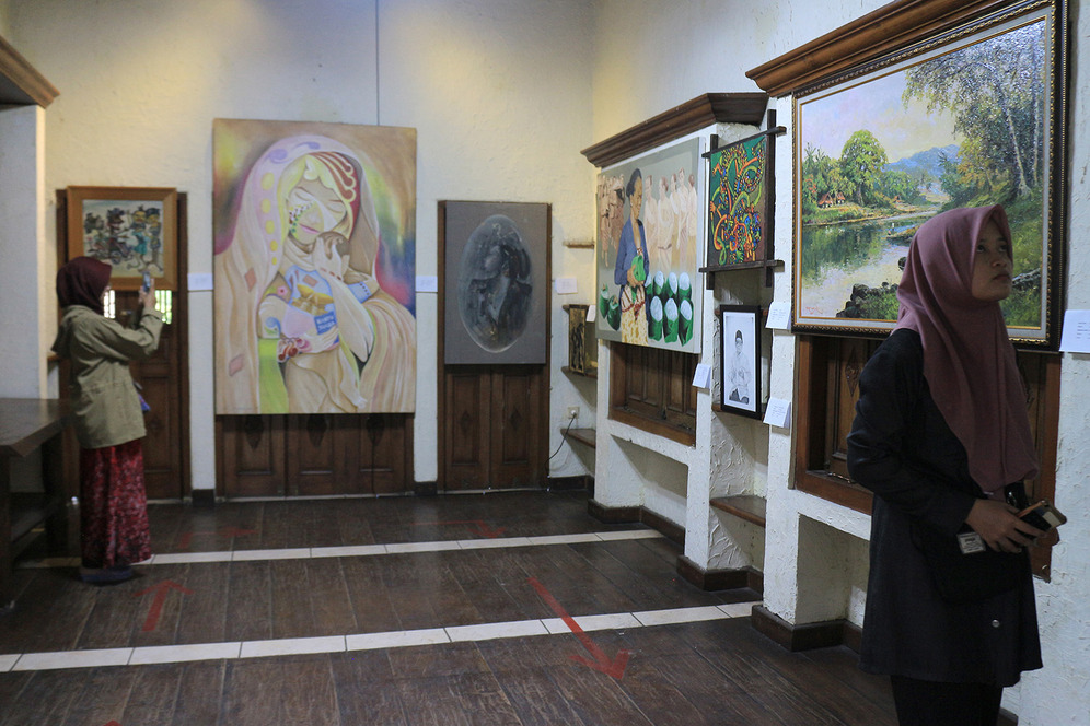 Galeri Lukisan Dan Patung